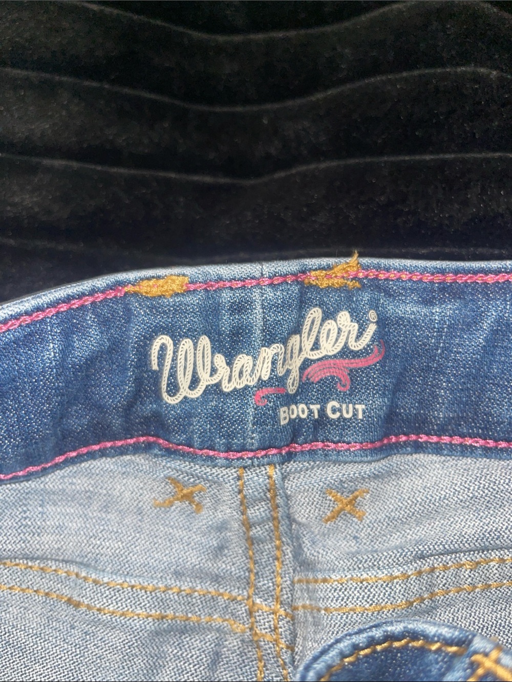 Wrangler Light Blue Women's Bootcut Jeans with Signature Back Stitching - Picture 3 of 6
